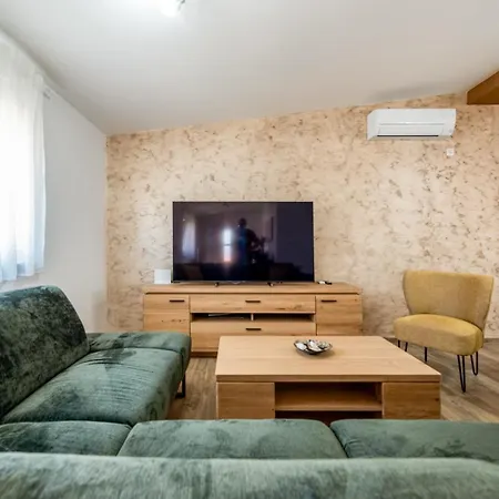 Ante Apartmán
